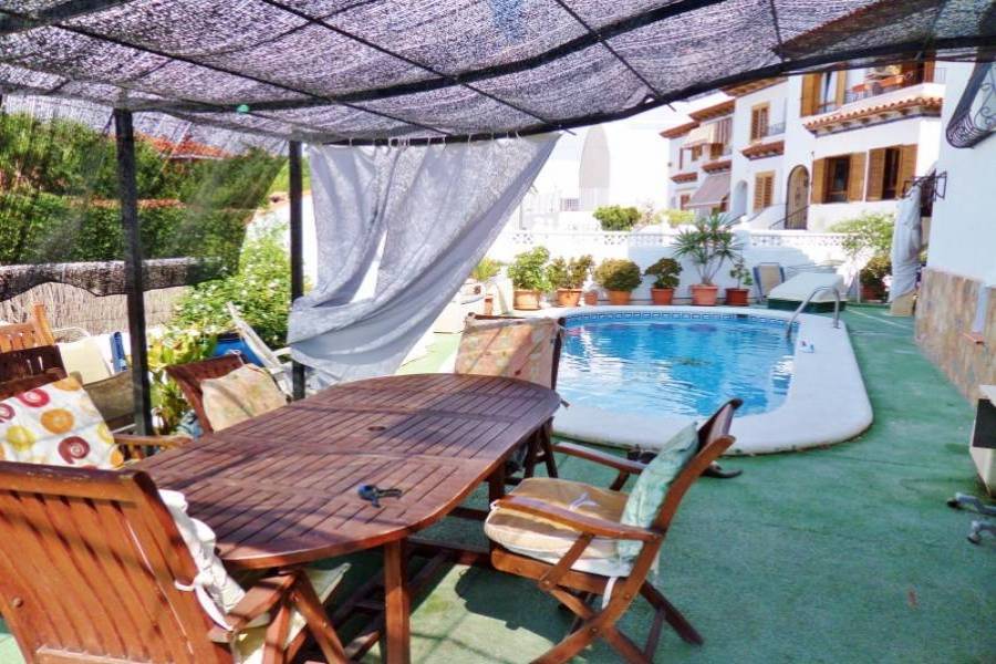San Juan,Alicante,España,4 Bedrooms Bedrooms,3 BathroomsBathrooms,Adosada,24817