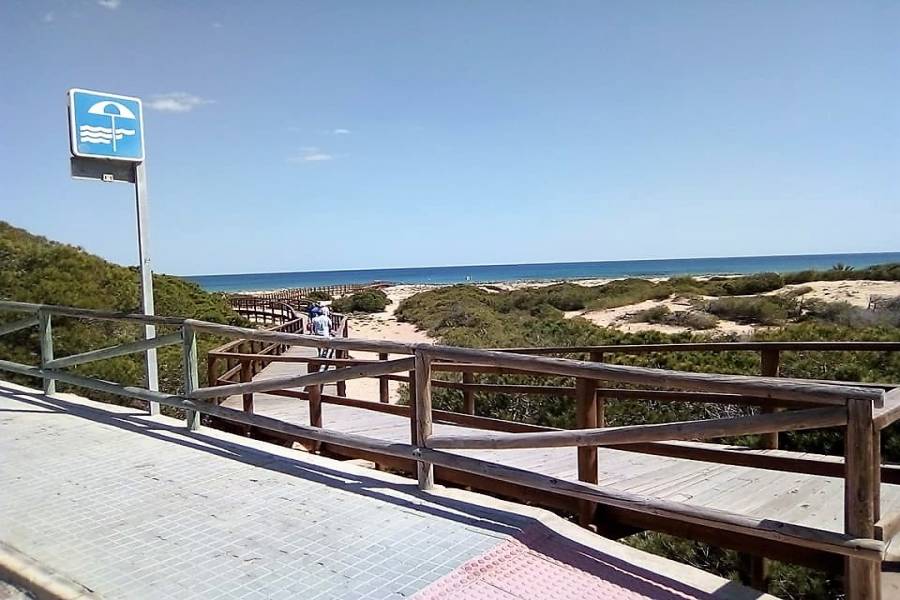 Gran alacant,Alicante,España,3 Bedrooms Bedrooms,1 BañoBathrooms,Bungalow,24837