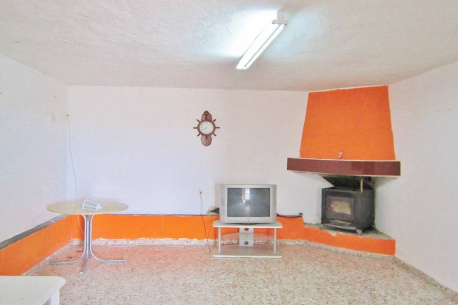 Alicante,Alicante,España,3 Bedrooms Bedrooms,1 BañoBathrooms,Casas,24840