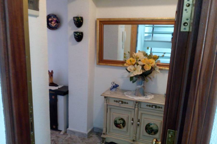Benidorm,Alicante,España,2 Bedrooms Bedrooms,1 BañoBathrooms,Atico,24871