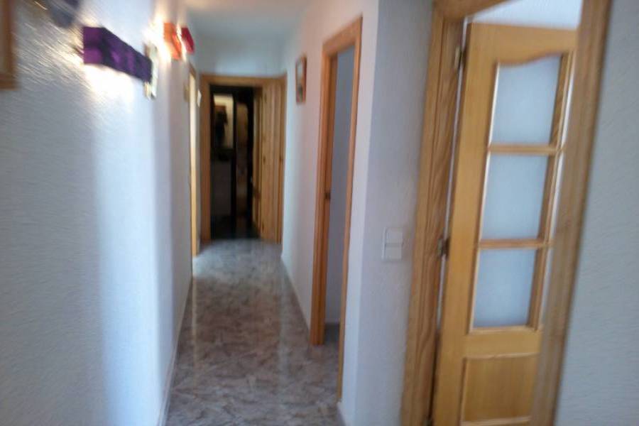 Benidorm,Alicante,España,2 Bedrooms Bedrooms,1 BañoBathrooms,Atico,24871