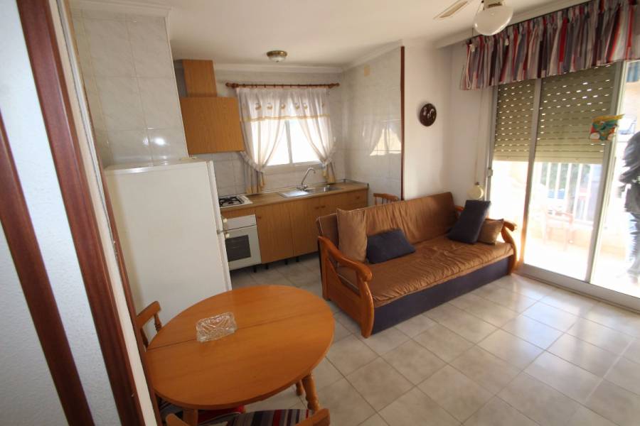 Torrevieja,Alicante,España,2 Bedrooms Bedrooms,1 BañoBathrooms,Apartamentos,24906