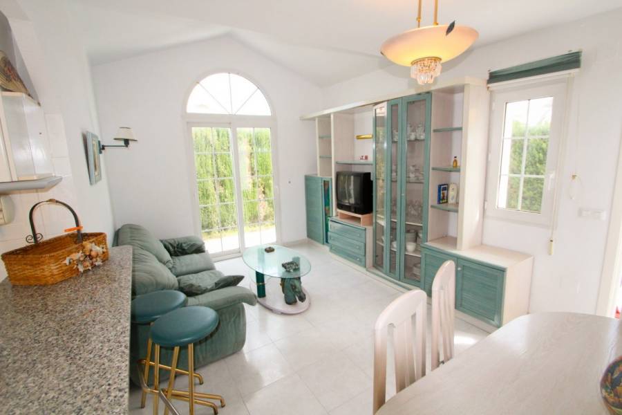 Torrevieja,Alicante,España,3 Bedrooms Bedrooms,2 BathroomsBathrooms,Adosada,24913