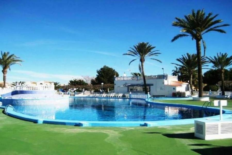 Torrevieja,Alicante,España,3 Bedrooms Bedrooms,2 BathroomsBathrooms,Adosada,24913