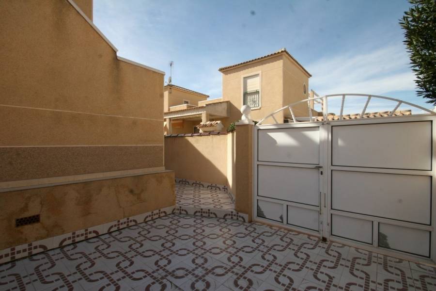 Torrevieja,Alicante,España,2 Bedrooms Bedrooms,1 BañoBathrooms,Adosada,24919