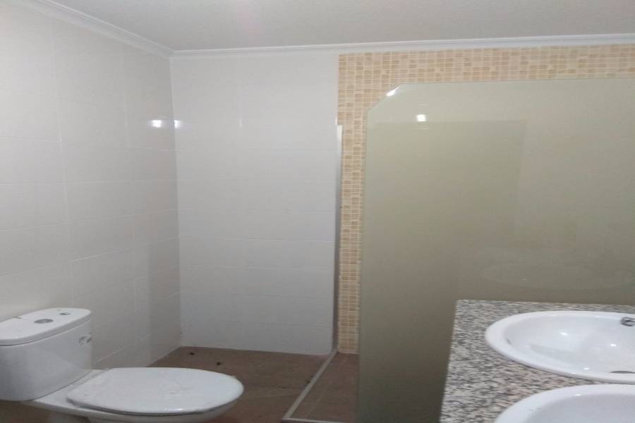 Torrevieja,Alicante,España,2 Bedrooms Bedrooms,1 BañoBathrooms,Planta baja,24954