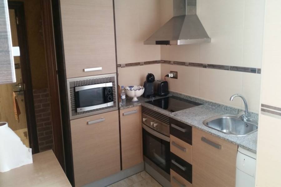 Alicante,Alicante,España,2 Bedrooms Bedrooms,1 BañoBathrooms,Atico,25003