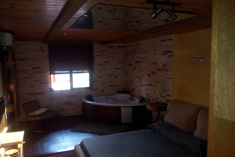 Alicante,Alicante,España,2 Bedrooms Bedrooms,1 BañoBathrooms,Atico,25003