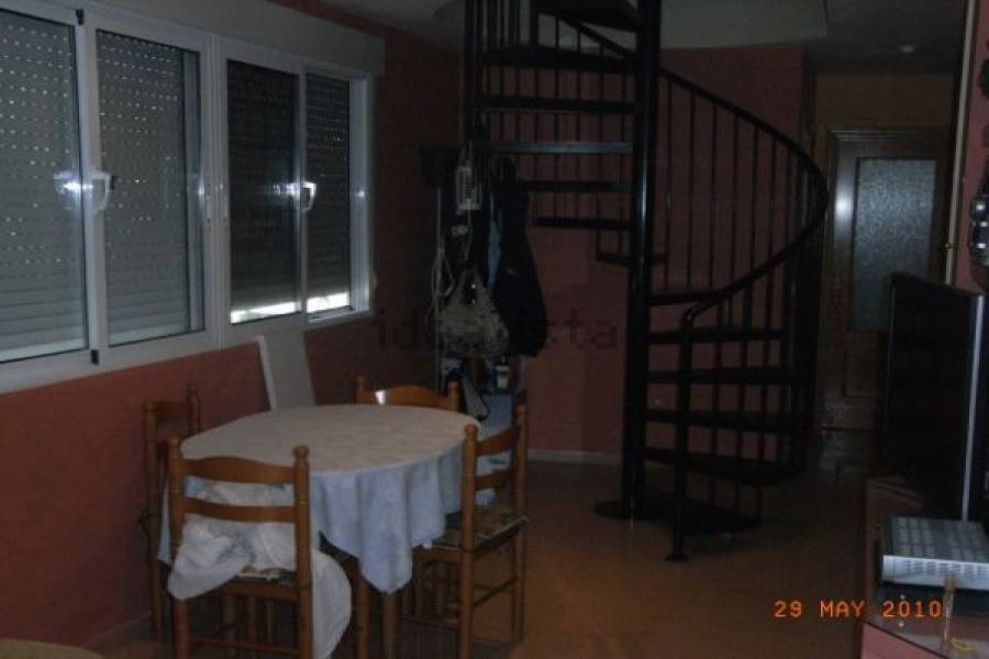San Vicente del Raspeig,Alicante,España,2 Bedrooms Bedrooms,2 BathroomsBathrooms,Adosada,25014