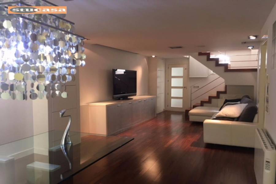 Alicante,Alicante,España,3 Bedrooms Bedrooms,2 BathroomsBathrooms,Atico duplex,25029