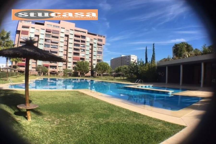 Alicante,Alicante,España,3 Bedrooms Bedrooms,2 BathroomsBathrooms,Atico duplex,25031