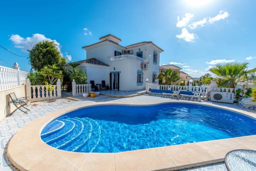 Rojales,Alicante,España,3 Bedrooms Bedrooms,2 BathroomsBathrooms,Casas,25079