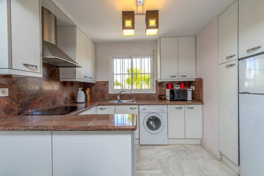 Rojales,Alicante,España,3 Bedrooms Bedrooms,2 BathroomsBathrooms,Casas,25079