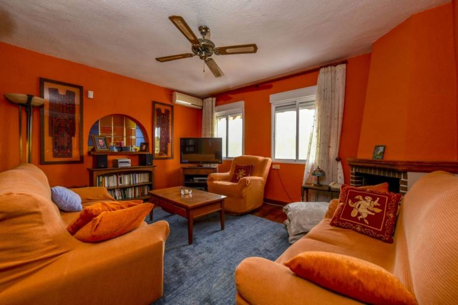 Torrevieja,Alicante,España,6 Bedrooms Bedrooms,4 BathroomsBathrooms,Casas,25082