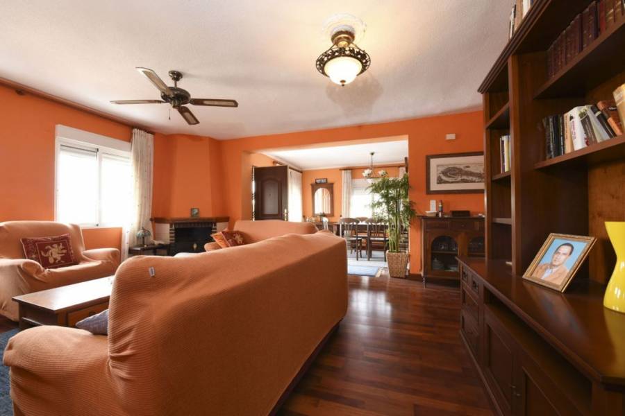 Torrevieja,Alicante,España,6 Bedrooms Bedrooms,4 BathroomsBathrooms,Casas,25082