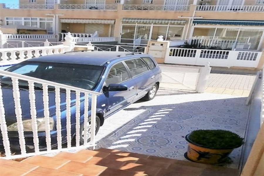 Torrevieja,Alicante,España,2 Bedrooms Bedrooms,1 BañoBathrooms,Adosada,25087