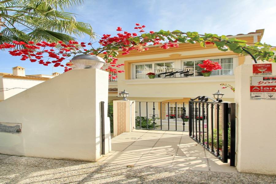 Campoamor,Alicante,España,5 Bedrooms Bedrooms,4 BathroomsBathrooms,Casas,25144