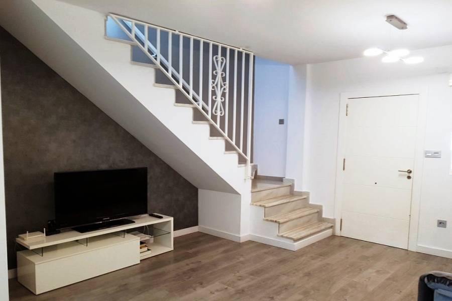 Torrevieja,Alicante,España,3 Bedrooms Bedrooms,2 BathroomsBathrooms,Adosada,25152
