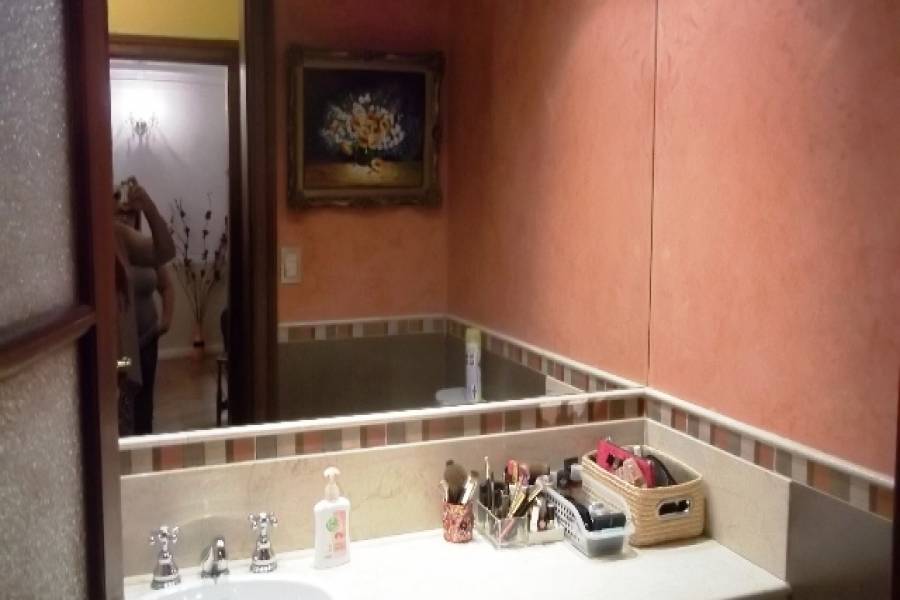 IMPERDIBLE! VEA MAS INFO...,6 Habitaciones Habitaciones,3 BañosBaños,Casas,YERBAL,1225