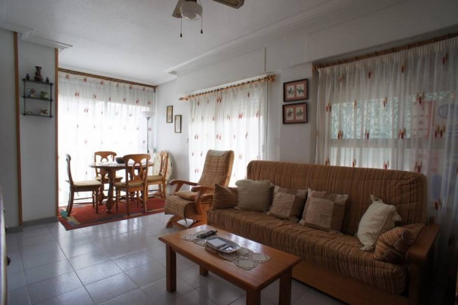 Torrevieja,Alicante,España,2 Bedrooms Bedrooms,1 BañoBathrooms,Apartamentos,25171