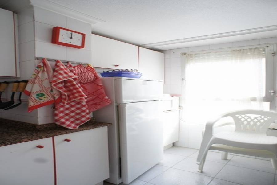 Torrevieja,Alicante,España,2 Bedrooms Bedrooms,1 BañoBathrooms,Apartamentos,25171