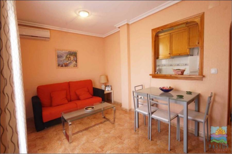 Torrevieja,Alicante,España,2 Bedrooms Bedrooms,1 BañoBathrooms,Atico,25172