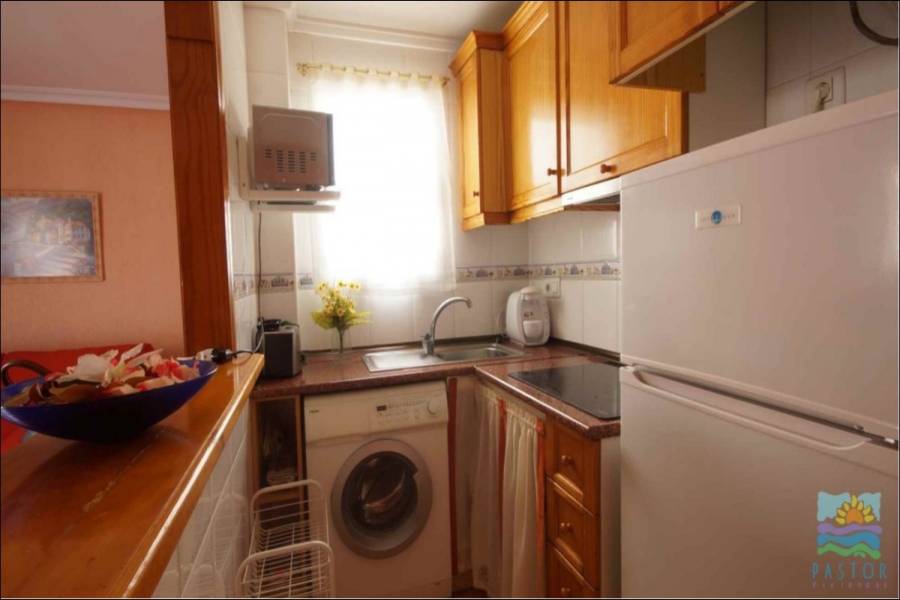 Torrevieja,Alicante,España,2 Bedrooms Bedrooms,1 BañoBathrooms,Atico,25172