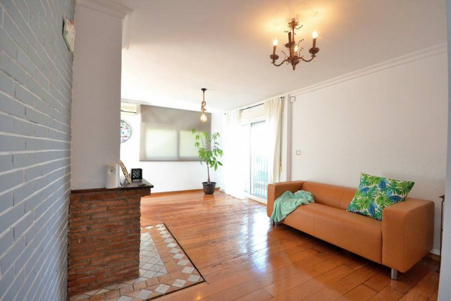 Torrevieja,Alicante,España,5 Bedrooms Bedrooms,2 BathroomsBathrooms,Adosada,25203