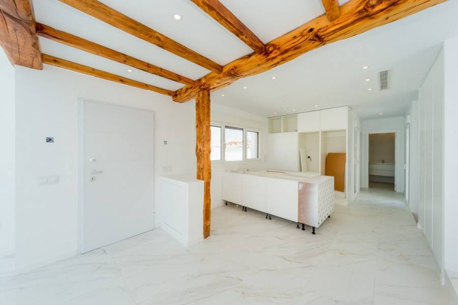 Torrevieja,Alicante,España,4 Bedrooms Bedrooms,4 BathroomsBathrooms,Casas,25213