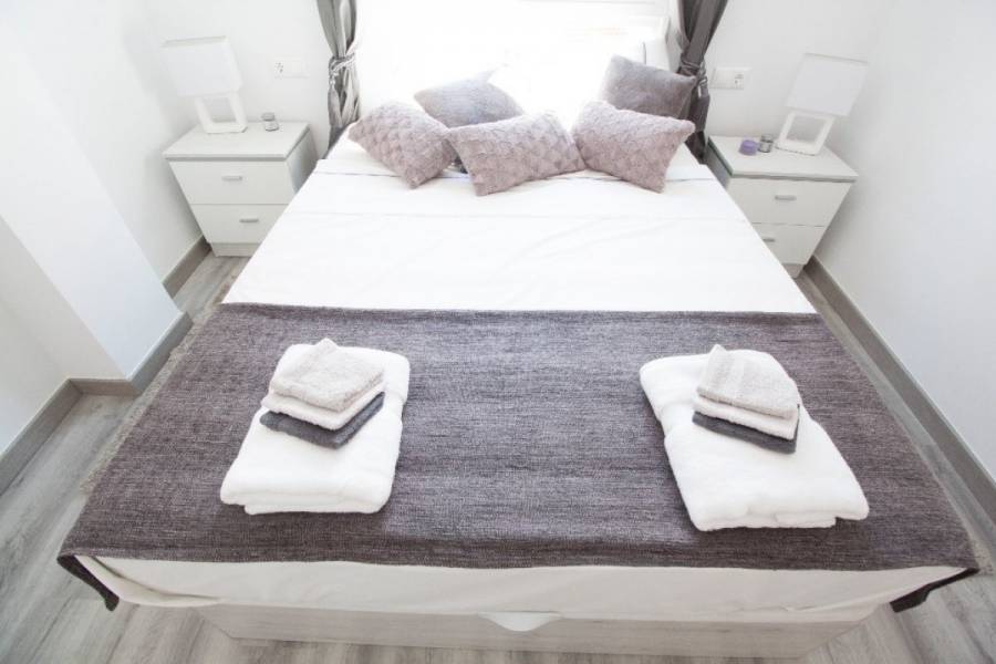Torrevieja,Alicante,España,2 Bedrooms Bedrooms,2 BathroomsBathrooms,Apartamentos,25214