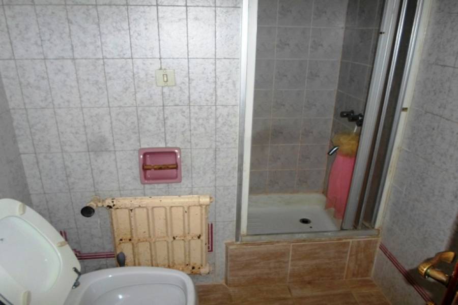 IMPERDIBLE! VEA MAS INFO...,5 Habitaciones Habitaciones,3 BañosBaños,Departamentos,JUAN BAUTISTA ALBERDI,3,1226
