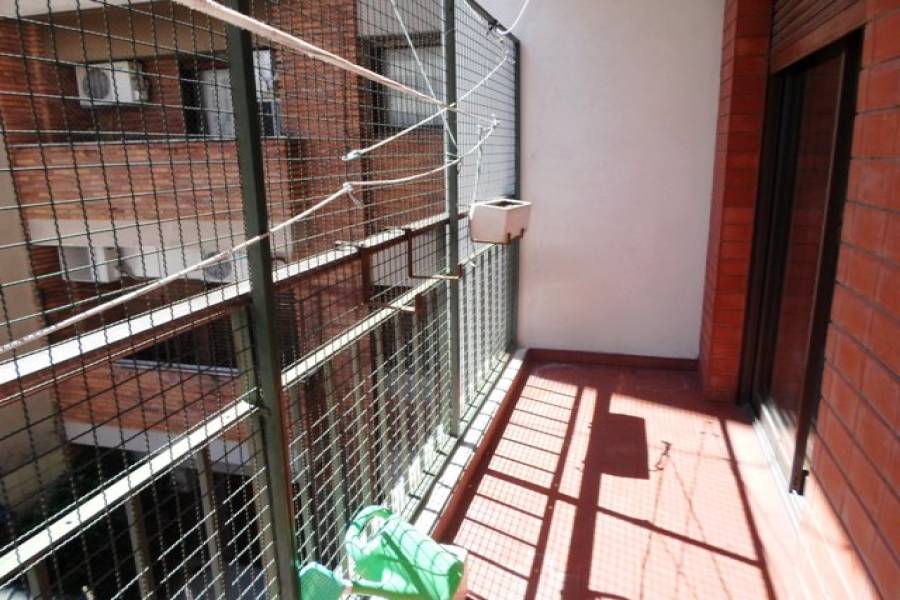 IMPERDIBLE! VEA MAS INFO...,5 Habitaciones Habitaciones,3 BañosBaños,Departamentos,JUAN BAUTISTA ALBERDI,3,1226