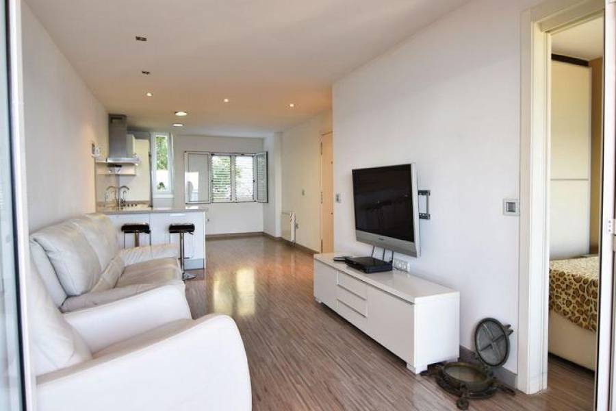 Santa Pola,Alicante,España,2 Bedrooms Bedrooms,1 BañoBathrooms,Apartamentos,25327