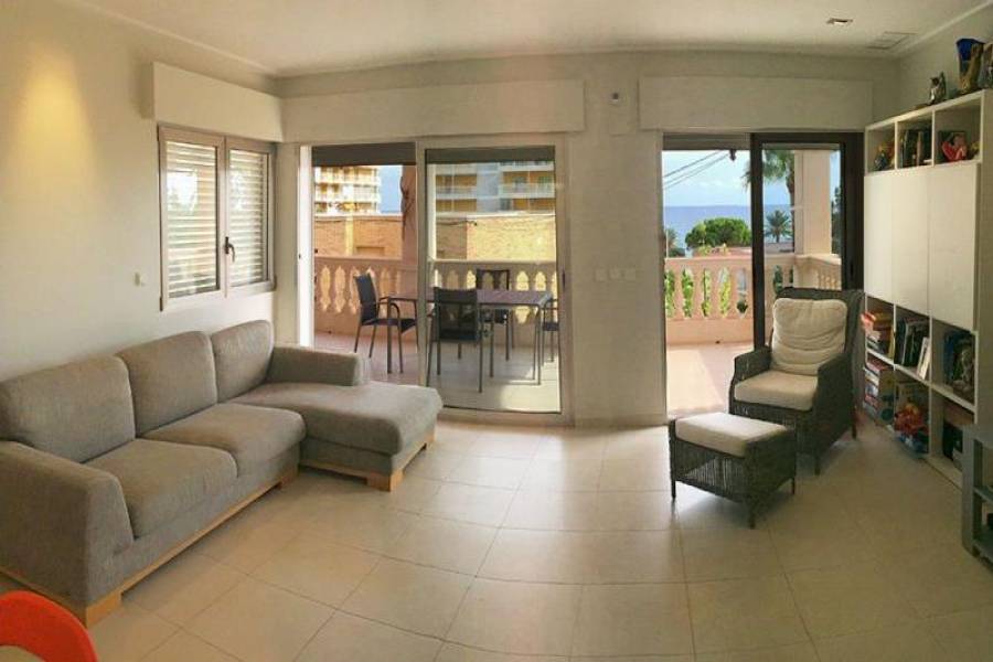 Santa Pola,Alicante,España,4 Bedrooms Bedrooms,3 BathroomsBathrooms,Bungalow,25331