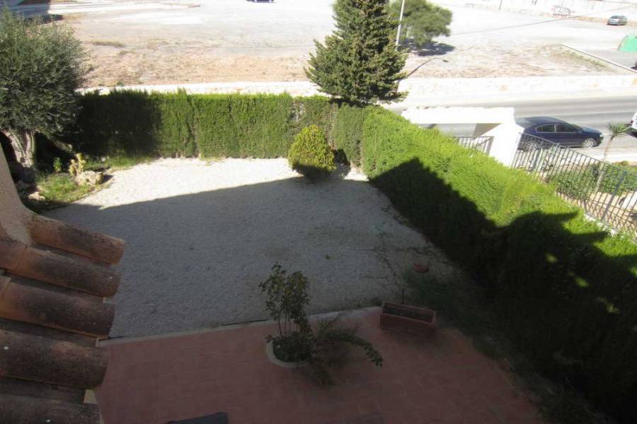 Santa Pola,Alicante,España,4 Bedrooms Bedrooms,2 BathroomsBathrooms,Bungalow,25382