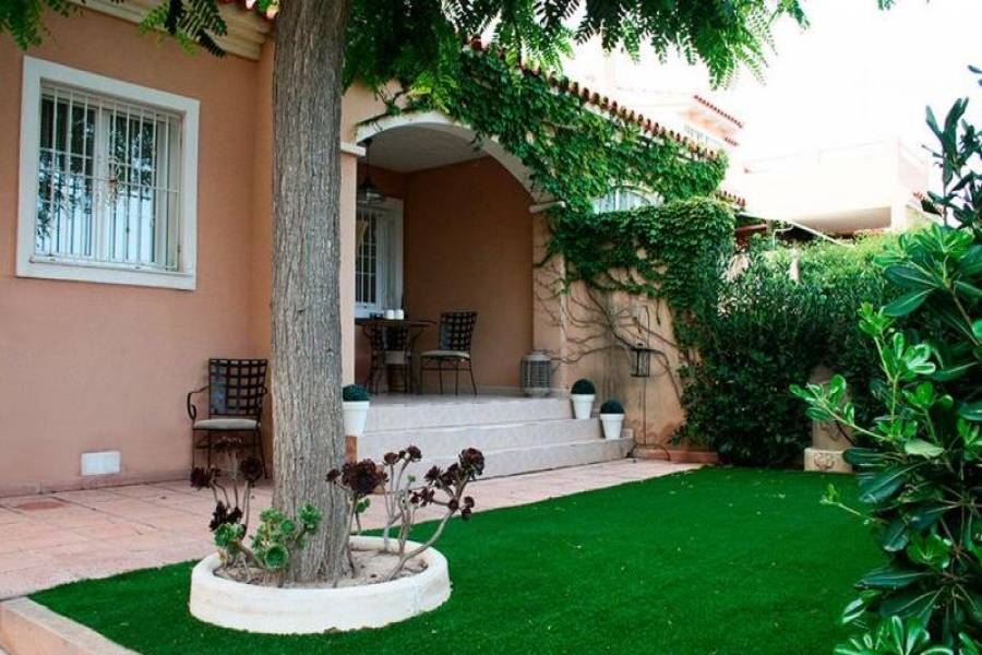 Gran alacant,Alicante,España,3 Bedrooms Bedrooms,2 BathroomsBathrooms,Bungalow,25387