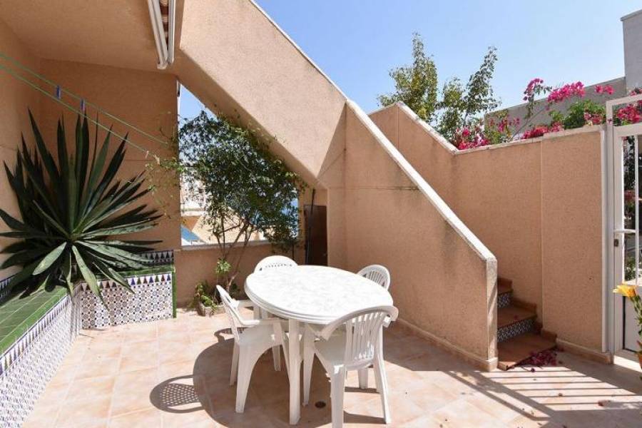 Santa Pola,Alicante,España,3 Bedrooms Bedrooms,2 BathroomsBathrooms,Bungalow,25391