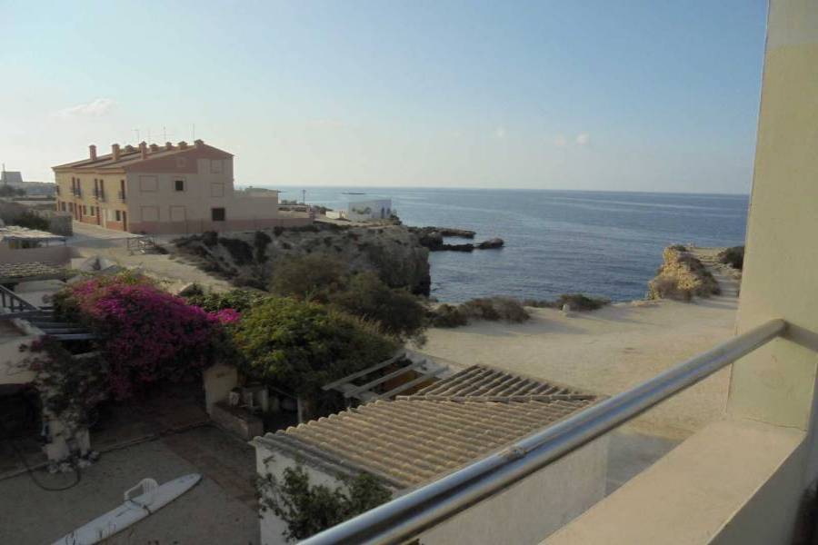 Alicante,Alicante,España,3 Bedrooms Bedrooms,2 BathroomsBathrooms,Bungalow,25407