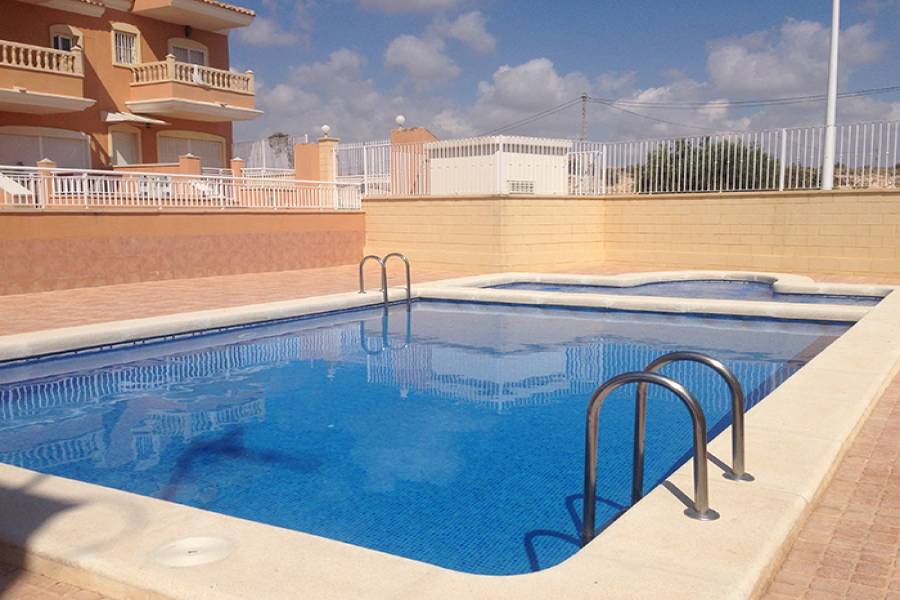 Elche,Alicante,España,3 Bedrooms Bedrooms,3 BathroomsBathrooms,Bungalow,25419