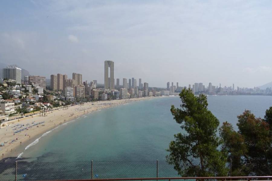 Benidorm,Alicante,España,3 Bedrooms Bedrooms,2 BathroomsBathrooms,Bungalow,25585