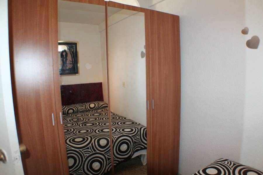Benidorm,Alicante,España,1 Dormitorio Bedrooms,1 BañoBathrooms,Apartamentos,25590