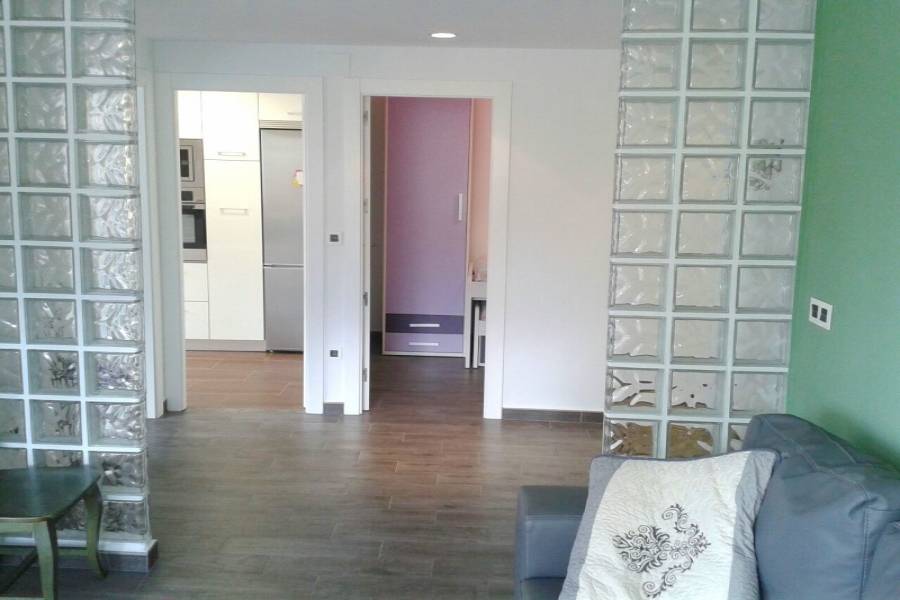 Benidorm,Alicante,España,4 Bedrooms Bedrooms,2 BathroomsBathrooms,Apartamentos,25592