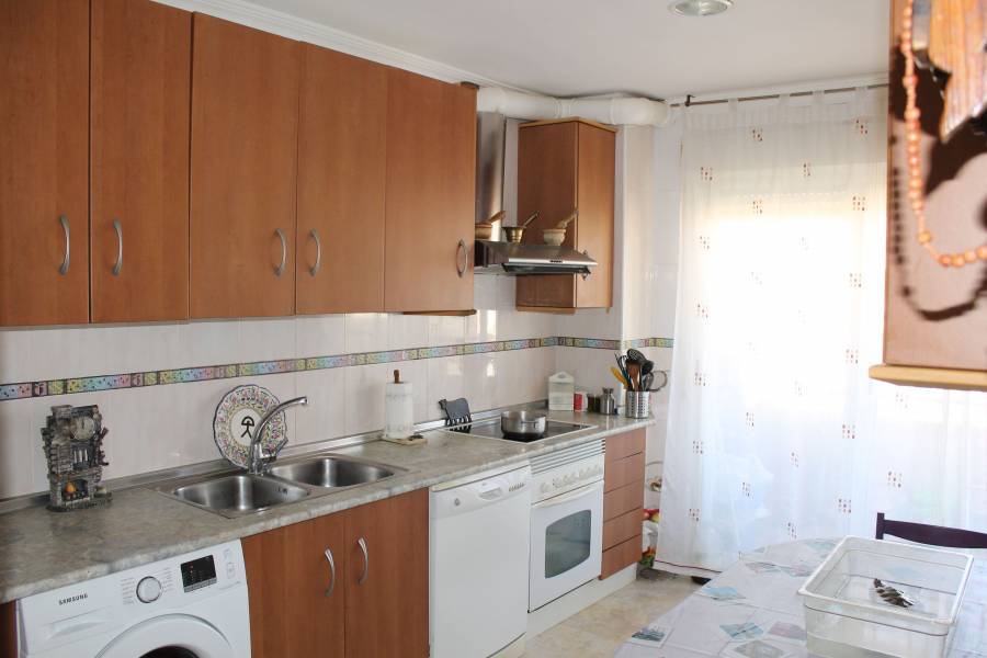Benidorm,Alicante,España,4 Bedrooms Bedrooms,2 BathroomsBathrooms,Atico,25599