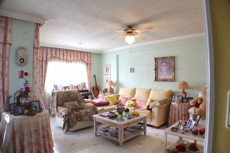 Benidorm,Alicante,España,3 Bedrooms Bedrooms,2 BathroomsBathrooms,Apartamentos,25612