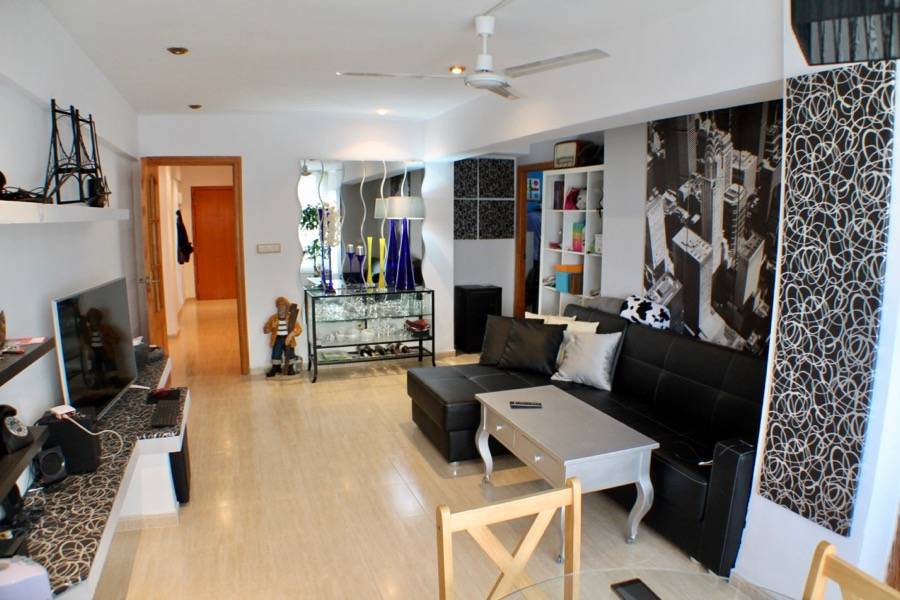 Villajoyosa,Alicante,España,3 Bedrooms Bedrooms,2 BathroomsBathrooms,Apartamentos,25634