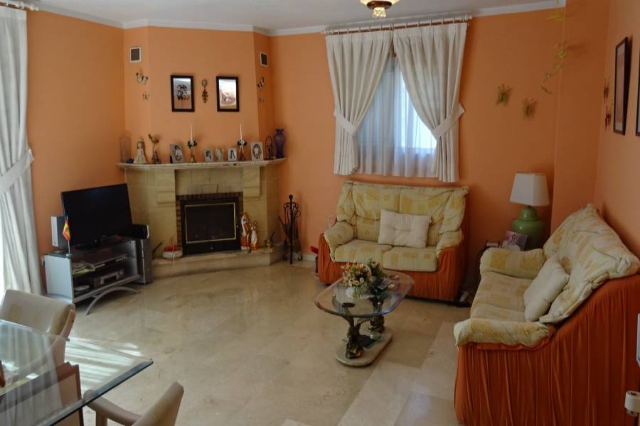 Albir,Alicante,España,4 Bedrooms Bedrooms,2 BathroomsBathrooms,Bungalow,25655