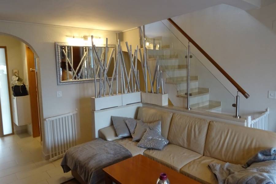 Albir,Alicante,España,3 Bedrooms Bedrooms,2 BathroomsBathrooms,Bungalow,25657