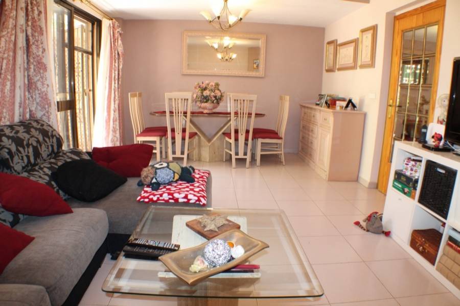 Albir,Alicante,España,3 Bedrooms Bedrooms,2 BathroomsBathrooms,Bungalow,25659