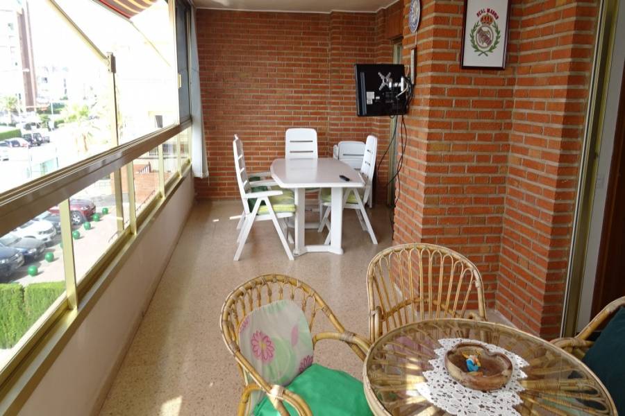 Benidorm,Alicante,España,3 Bedrooms Bedrooms,2 BathroomsBathrooms,Apartamentos,25670