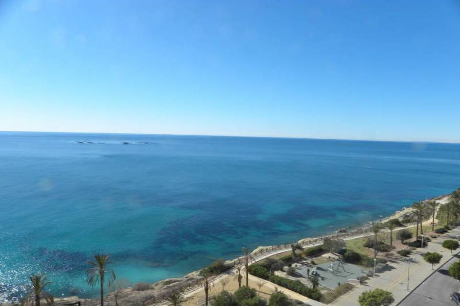 Villajoyosa,Alicante,España,3 Bedrooms Bedrooms,2 BathroomsBathrooms,Atico,25737